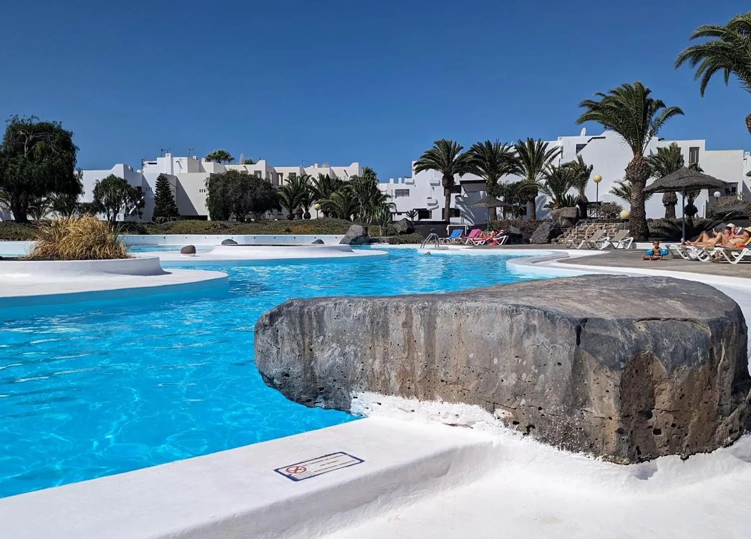 Charming Flat In Los Molinos With Terrace & Pools, Near Playa Bastian Costa Teguise