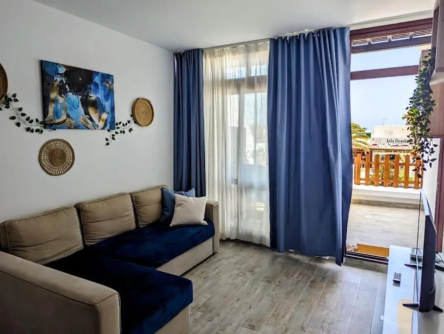 Charming Flat In Los Molinos With Terrace & Pools, Near Playa Bastian Costa Teguise