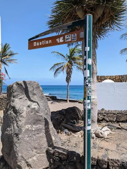 Charming Flat In Los Molinos With Terrace & Pools, Near Playa Bastian Costa Teguise Apartment