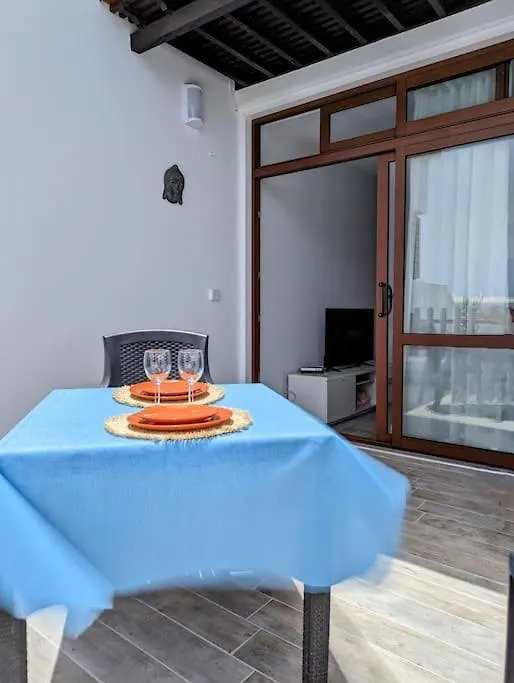 Charming Flat In Los Molinos With Terrace & Pools, Near Playa Bastian Costa Teguise