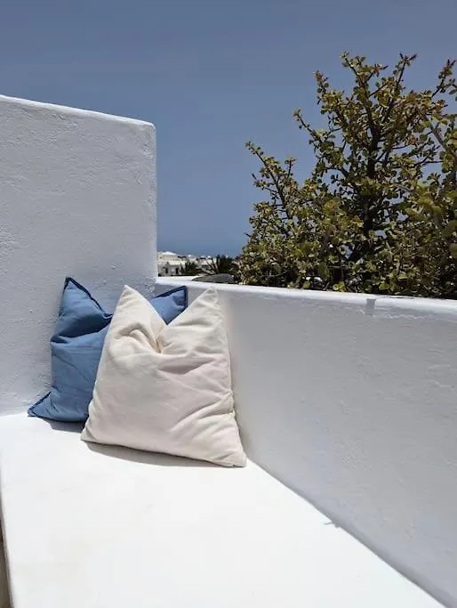 Apartment Charming Flat In Los Molinos With Terrace & Pools, Near Playa Bastian Costa Teguise