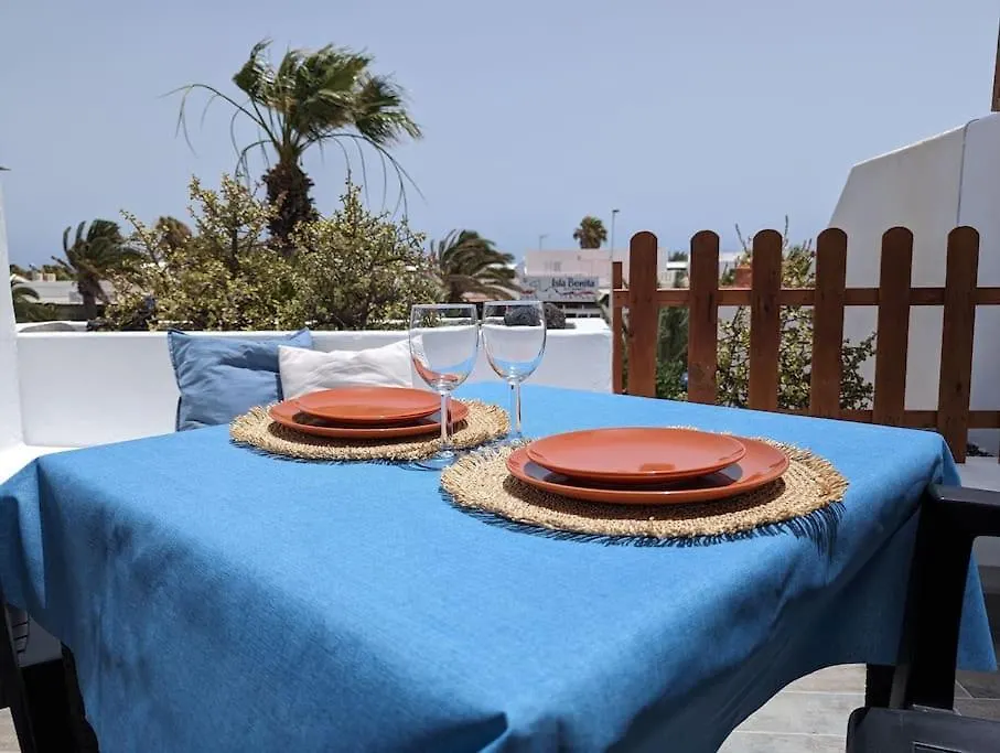 Charming Flat In Los Molinos With Terrace & Pools, Near Playa Bastian Costa Teguise