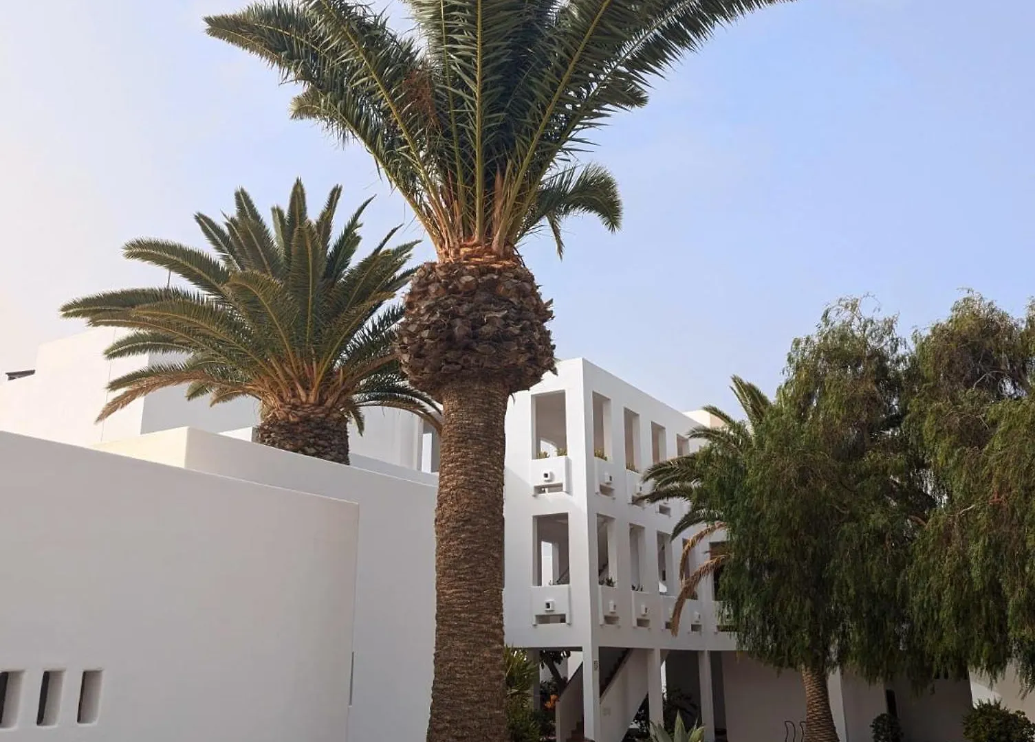 Charming Flat In Los Molinos With Terrace & Pools, Near Playa Bastian Costa Teguise