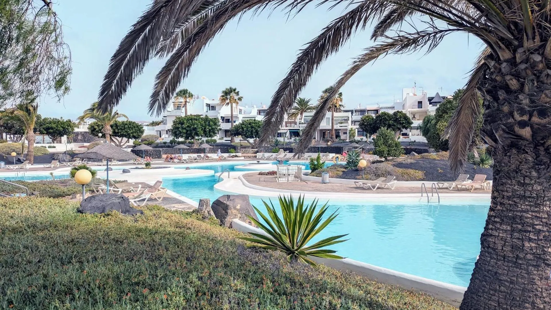 Apartment Charming Flat In Los Molinos With Terrace & Pools, Near Playa Bastian Costa Teguise Spain